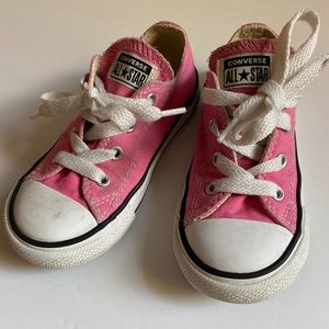 Converse Bubblegum Pink Sneakers (Toddler Sz 8)